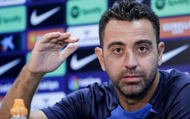 El entrenador del FC Barcelona, Xavi Hernández durante la rueda de prensa tras el entrenamiento del equipo en las instalaciones de Sant Joan Despí previo al partido de la tercera jornada de LaLiga contra el Real Valladolid.