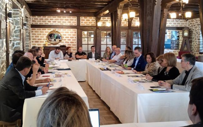 LekunberriON celebró su primer año de vida un encuentro.