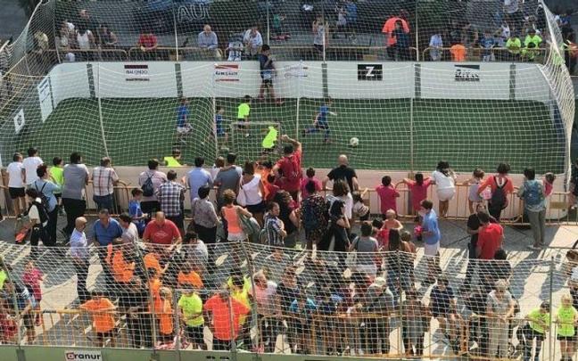 Imagen de una edici&oacute;n anterior de la fiesta futbol&iacute;stica en Azkoitia