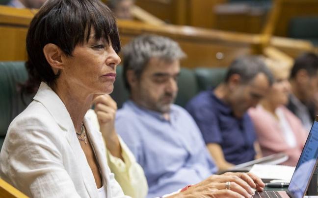 Maddalen Iriarte, en el Pleno de Política General del Parlamento Vasco, el 22 de septiembre de 2022. Maddalen Iriarte, en el Pleno de Política General del Parlamento Vasco, el 22 de septiembre de 2022.