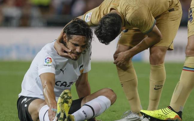 Cavani, antes de ser sustituido el pasado s&aacute;bado contra el Barcelona.