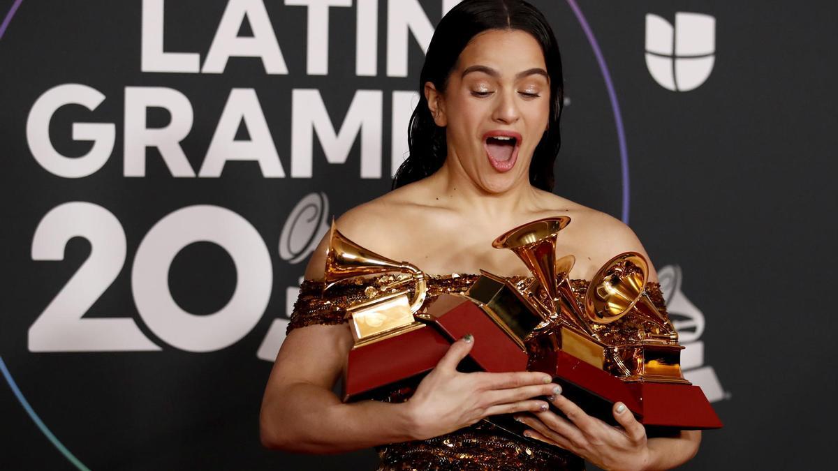 Rosalía gana el Latin Grammy a mejor álbum del año con "Motomami"