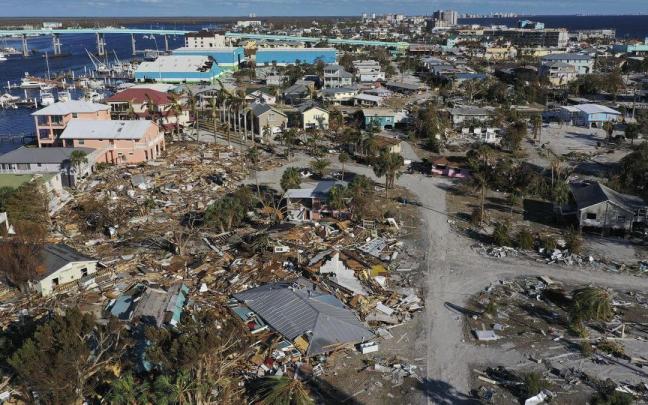 Imágen aérea de Fort Myers, una de las localidades de Florida más dañada por el paso del huracán Ian.