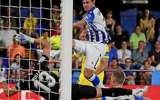 Zubimendi bate a Rulli en Vila-real y marca el gol que clasificó a la Real para la próxima edición de la Europa League. Foto: Real Sociedad Zubimendi bate a Rulli en Vila-real y marca el gol que clasificó a la Real para la próxima edición de la Europa League. Foto: Real Sociedad