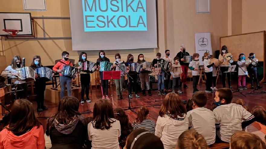 Segura - Musika eskolak egindako kontzertu bat.