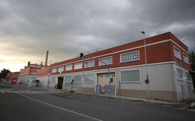 Exterior de la papelera San Andrés de Villava