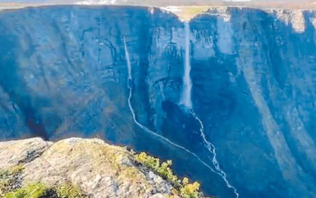 Imagen del salto del Nervi&oacute;n.