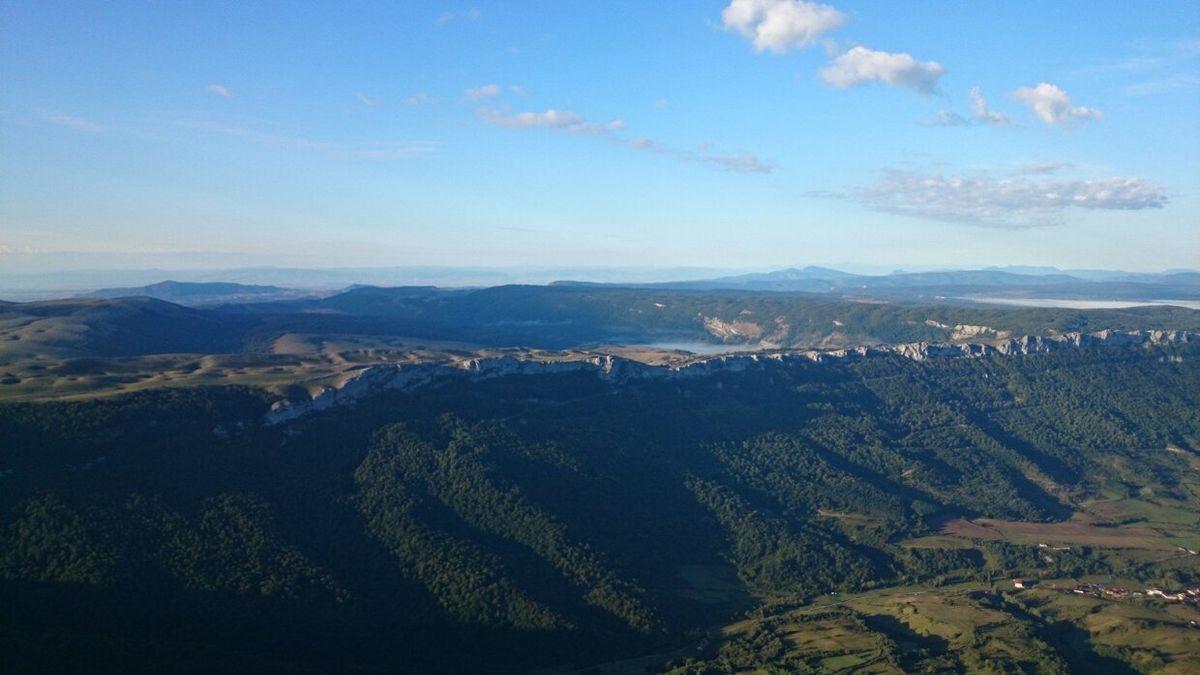 Vista aérea de la sierra de Urbasa.