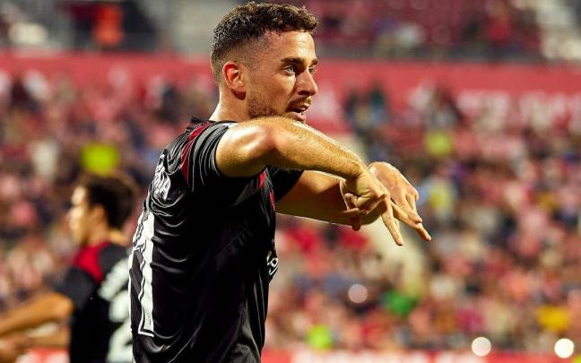 Kike Barja, celebrando su gol. Kike Barja, celebrando su gol.