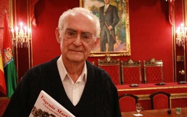 El director Eugenio Mart&iacute;n.