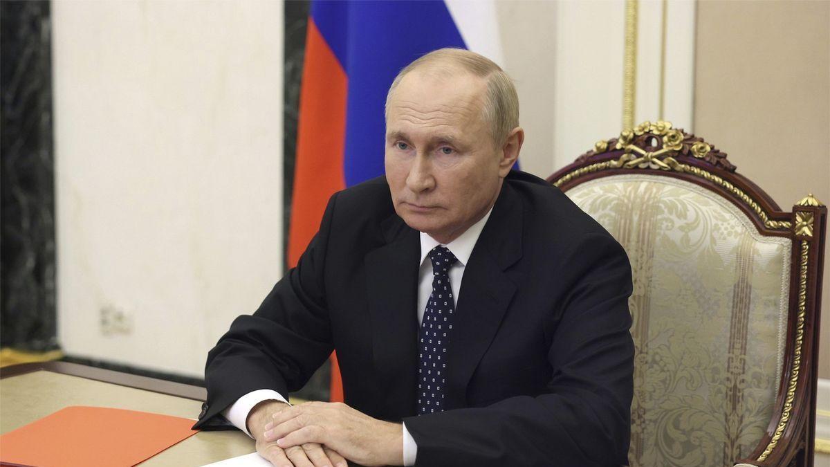 El presidente ruso, Vladimir Putin, durante una reunión con su Consejo de Seguridad.
