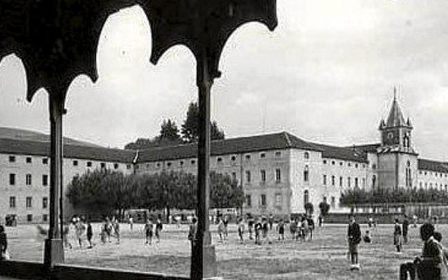 El incendio del 10 de diciembre de 1962 arrasó el bloque que se ve en el centro de la fotografía.