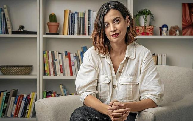 &lsquo;Los ni&ntilde;os que fuimos, los padres que somos&rsquo; es su nuevo libro.