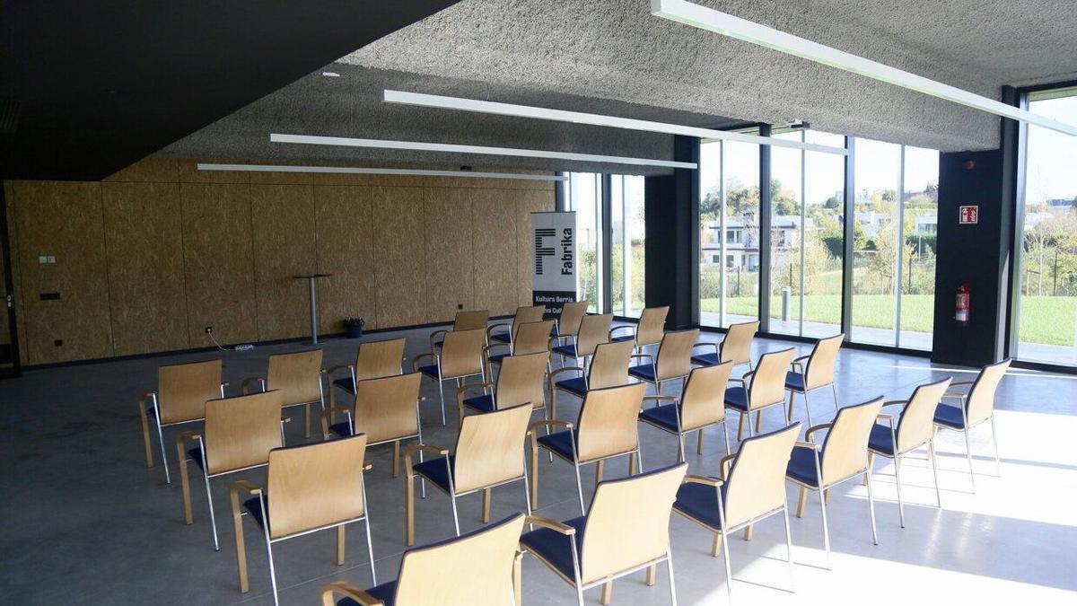 Una de las salas con las que cuenta Fabrika.