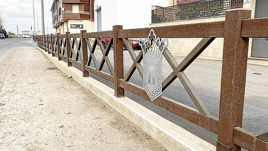 Concluyen las obras de mejora del entorno de la travesía de Azagra