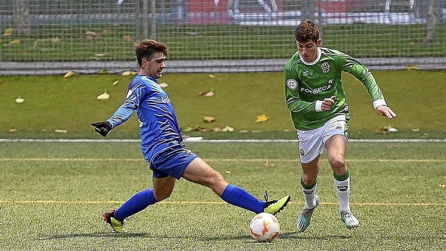 Lance del partido San Juan-Tolosa.