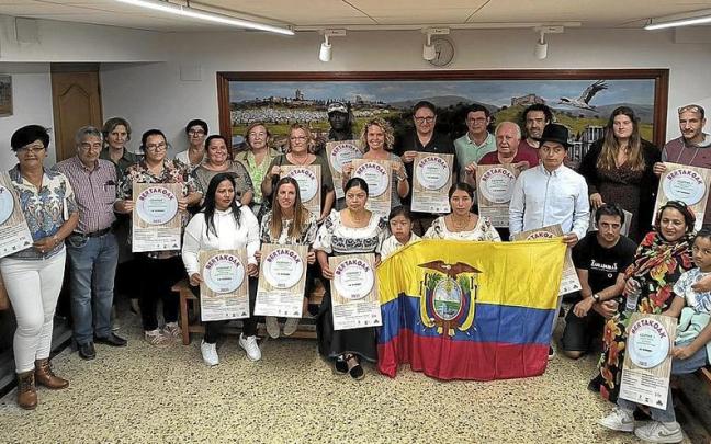 Presentación de la nueva edición del programa Bertakoak en Zarautz. | FOTO: ZARAUZKO UDALA
