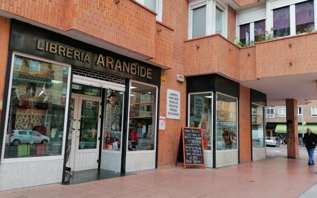 La librería Aranbide de Vitoria, en la calle Pintor Aurelio Vera Fajardo La librería Aranbide de Vitoria, en la calle Pintor Aurelio Vera Fajardo