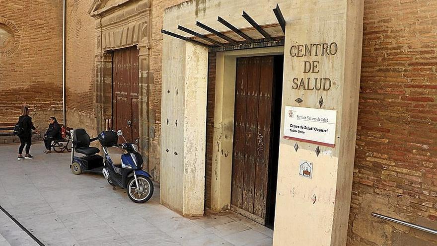 Entrada al centro de salud Gayarre-Tudela Oeste.