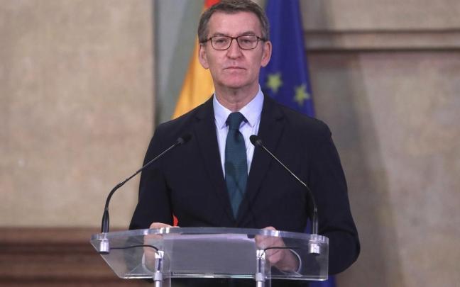 El presidente del Partido Popular, Alberto Núñez Feijóo, en el acto en el que ha participado este lunes en Cádiz. El presidente del Partido Popular, Alberto Núñez Feijóo, en el acto en el que ha participado este lunes en Cádiz.