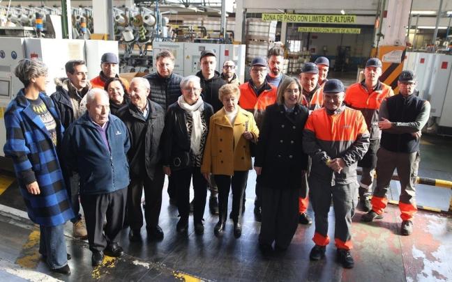 La Josefina recibe a los extrabajadores más longevos por su 125 aniversario