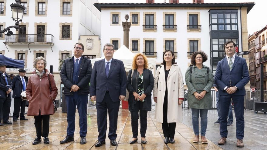 Bilbao rinde homenaje a Miguel de Unamuno