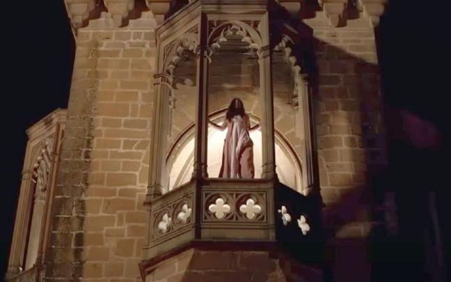 Escena de ‘Vampire Academy’ rodada en el castillo de Olite. Escena de ‘Vampire Academy’ rodada en el castillo de Olite.