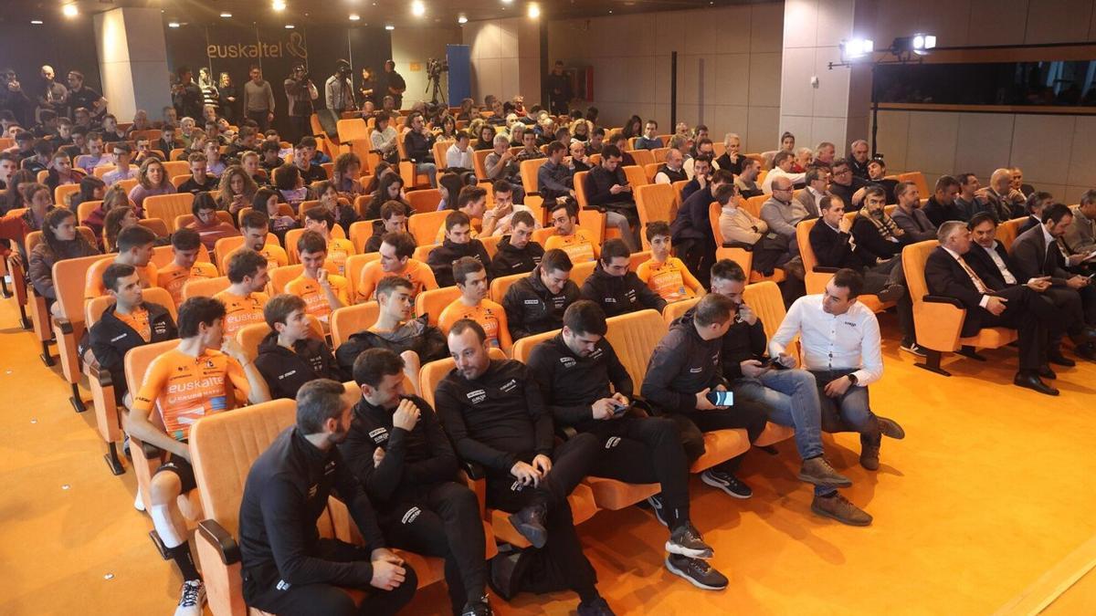 Presentación de los equipos de la Fundación Euskadi.