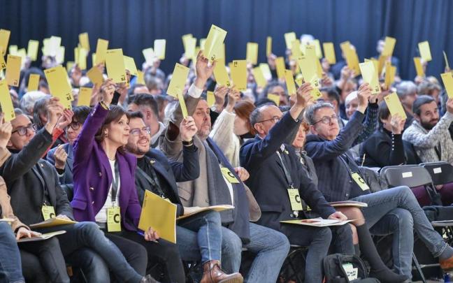 Las bases de ERC avalan la nueva hoja de ruta. Las bases de ERC avalan la nueva hoja de ruta.