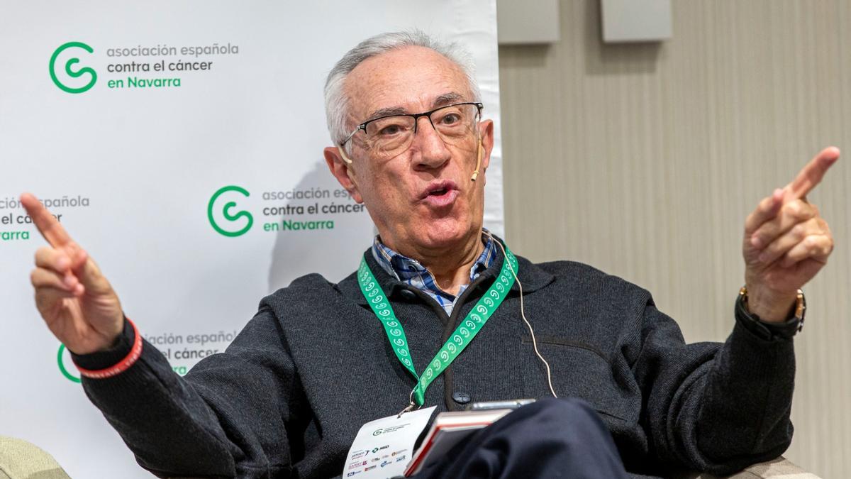 Luis Guillén durante su intervención en la mesa redonda.