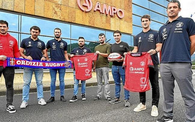 Julen Goia, Arturo Rivas, Jon Barandiaran, Hilario Carmona, Aritz Irastorza, Aitor Legarreta, Valentín Cruz y Federico Gallo, en Ampo.