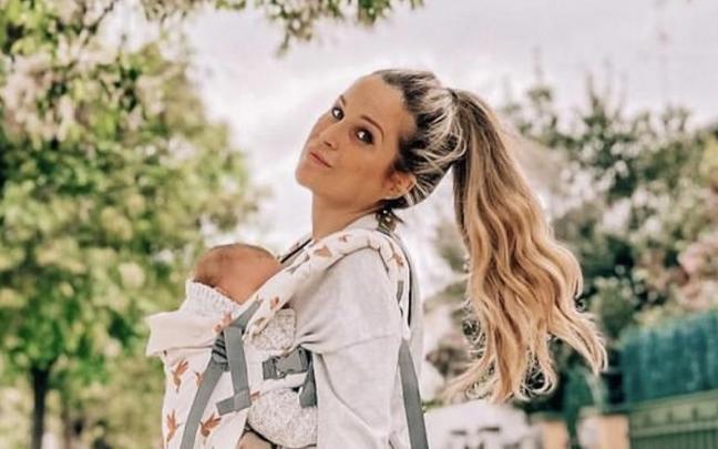 Verdeliss posa en su Instagram junto a su hija Deva.