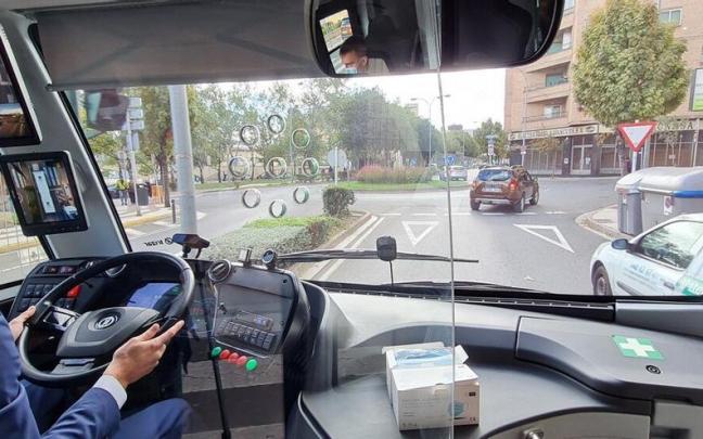 Interior de un autobús en Tudela