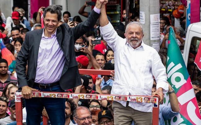 Lula con su vicepresidente, Geraldo Alckmin. Lula con su vicepresidente, Geraldo Alckmin.