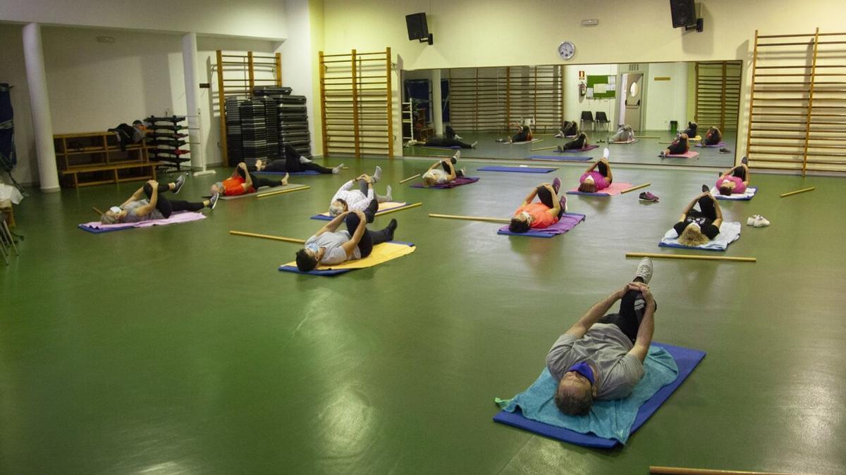 Una clase de gimnasia en los centros cívicos de Vitoria