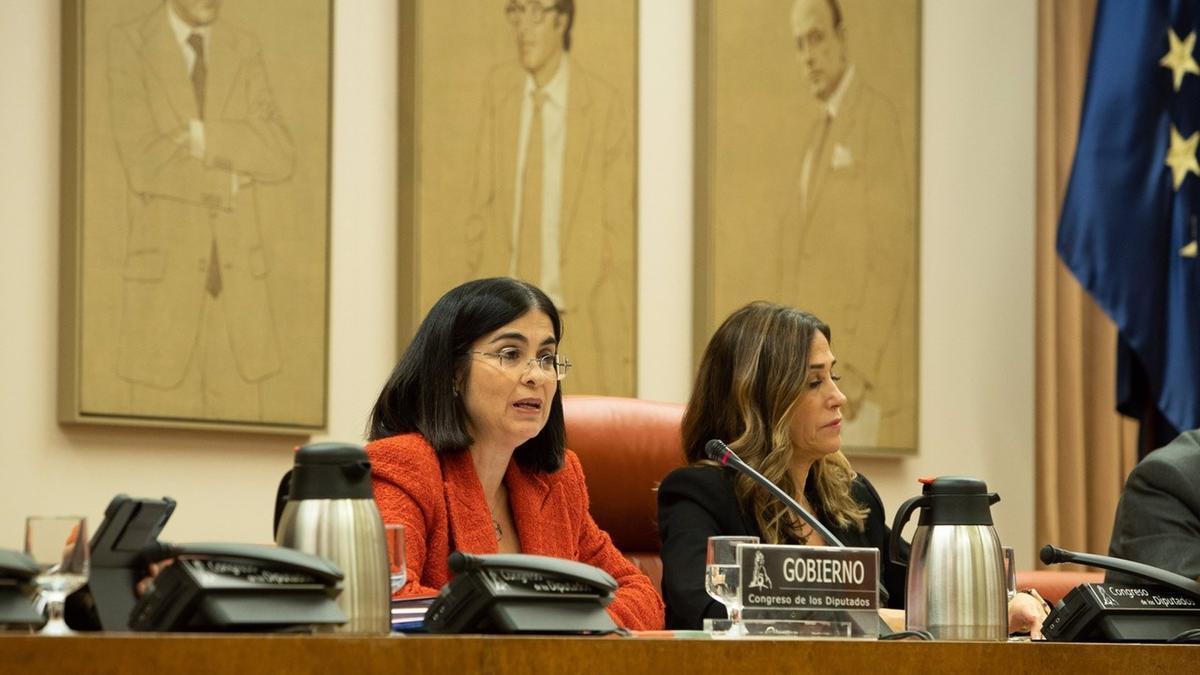 La ministra de Sanidad, Carolina Darias, durante su comparecencia a petición propia ante la Comisión de Sanidad y Consumo del Congreso de los Diputados