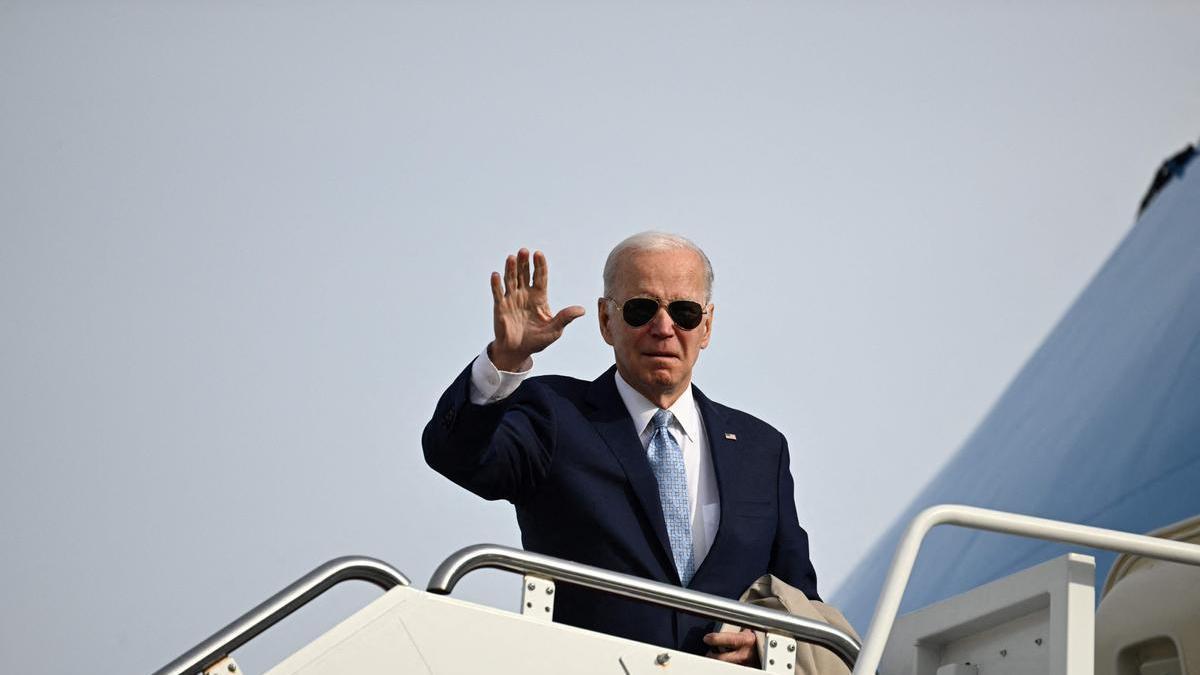 Biden parte en el Air Force One rumbo a El Paso.