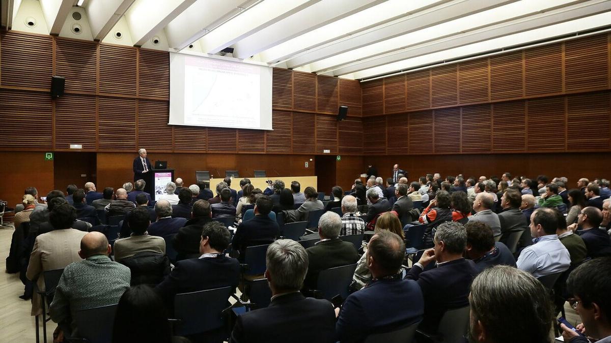 Una de las ponencias sobre la variante soterrada del Topo y sus singularidades, este miércoles en el Kursaal.