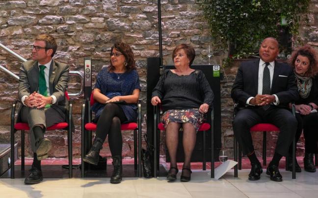 Homenaje a Iñaki Añúa, responsable del Festival de Jazz de Vitoria