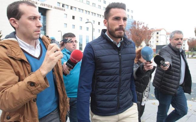 Xavi Torres, en Pamplona, en el juicio. Xavi Torres, en Pamplona, en el juicio.