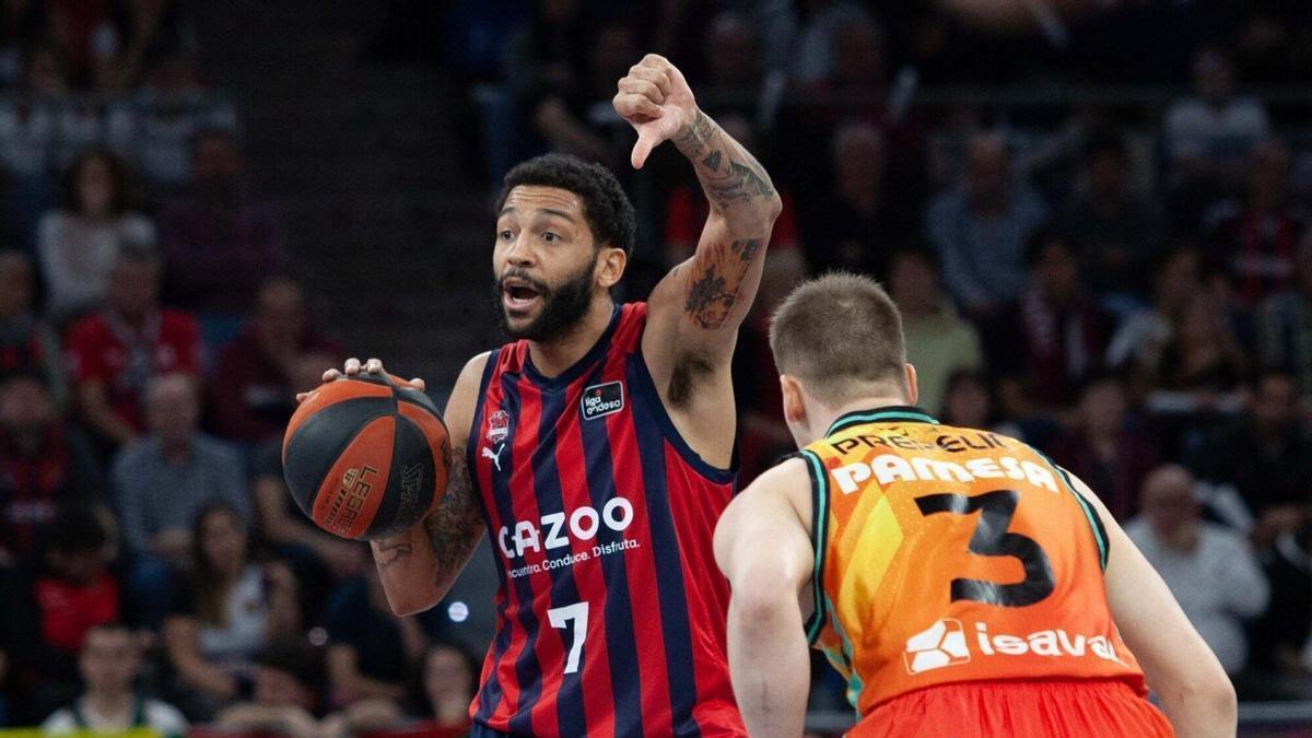 Henry, durante el duelo contra el Valencia Basket