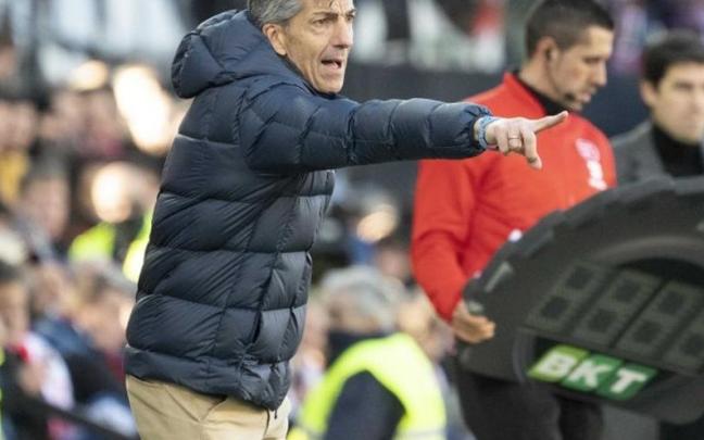Imanol da indicaciones durante el partido contra el Rayo Imanol da indicaciones durante el partido contra el Rayo