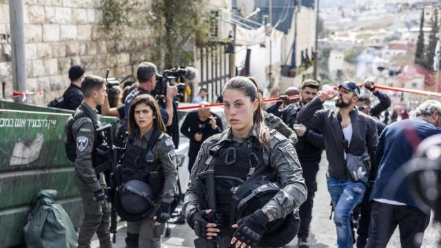 Policías israelíes en Jerusalén. Policías israelíes en Jerusalén.