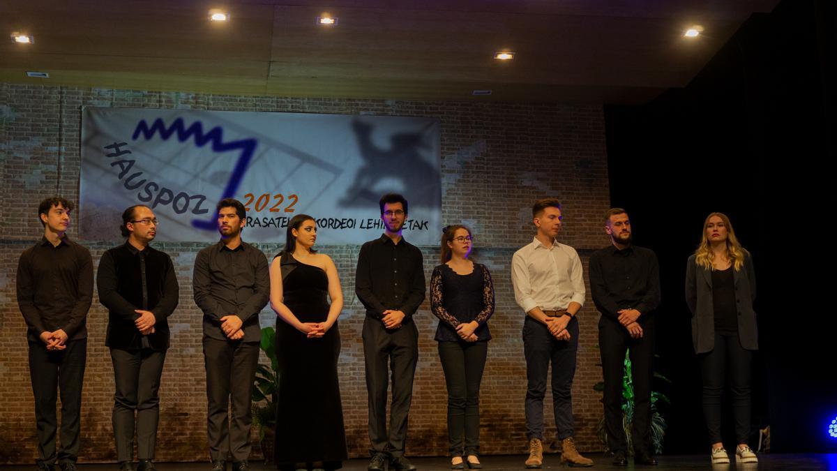 Las personas finalistas del Certamen Internacional de Acordeón Arrasate Hiria 2022