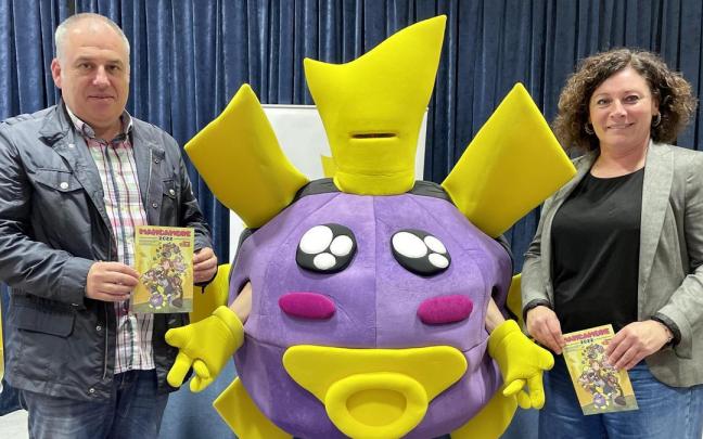 Andoni Agirrebeitia y Ainhoa Salterain, en la presentaci&oacute;n de ayer.