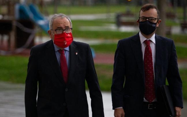 Imagen de archivo del presidente de Osasuna Luis Zabalza, a su llegada al Palacio de Justicia