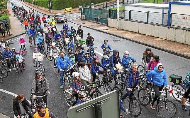 Uno de los encuentros organizados previamente por Balazta en Hondarribia. | FOTO: N.G. Uno de los encuentros organizados previamente por Balazta en Hondarribia. | FOTO: N.G.