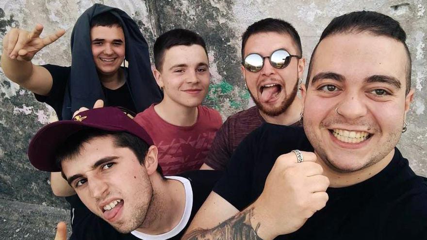 Iñaki Gasco y Jesús Palop, en primer término. Detrás, Hodei Alegre, Luken Goikoetxea-Ziordia y Gaizka Ocaña.