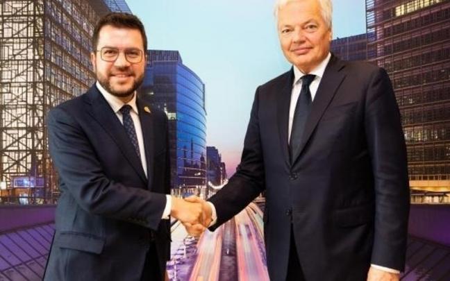 El presidente de la Generalitat, Pere Aragonès, junto al comisario europeo de Justicia, Didier Reynders. El presidente de la Generalitat, Pere Aragonès, junto al comisario europeo de Justicia, Didier Reynders.