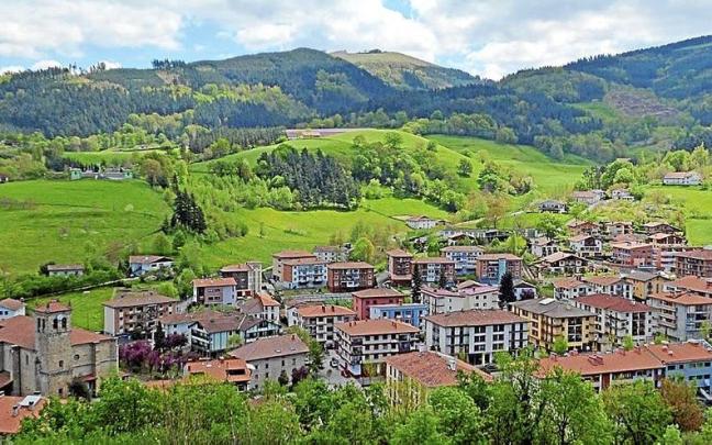 El muncipio de Idiazbal donde se encuentra el barrio de Gurutze Berri. | FOTO: N.G.